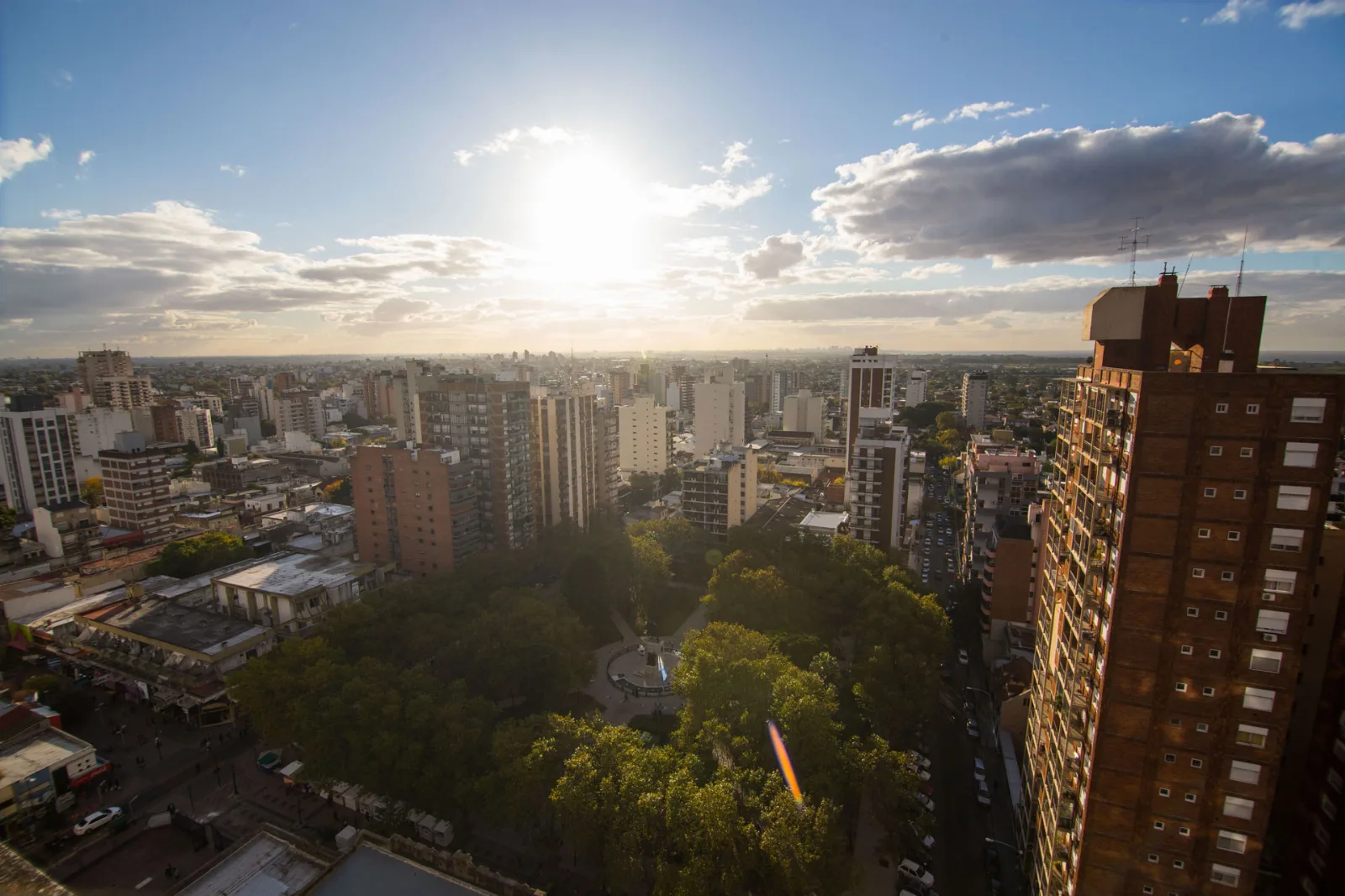 Guía completa de agendas municipales online en Quilmes: cómo consultar trámites, cultura, deportes y atención territorial